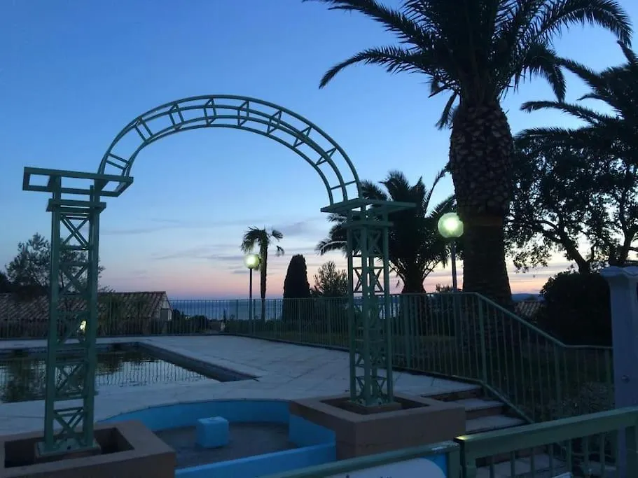 Chez Skadi Amazing Sea View Apartment Roquebrune-sur-Argens France