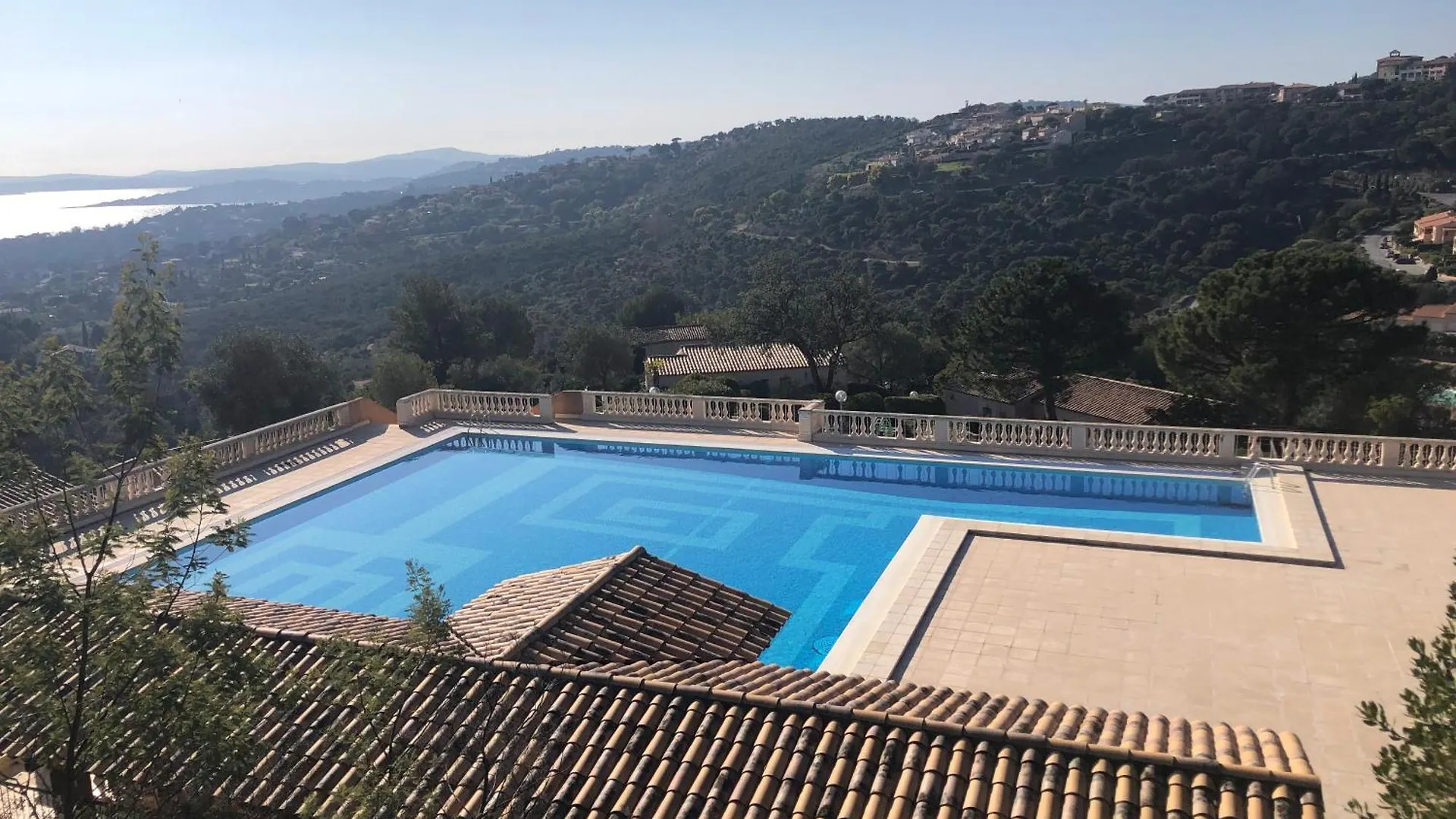 Chez Skadi Amazing Sea View Apartment Roquebrune-sur-Argens
